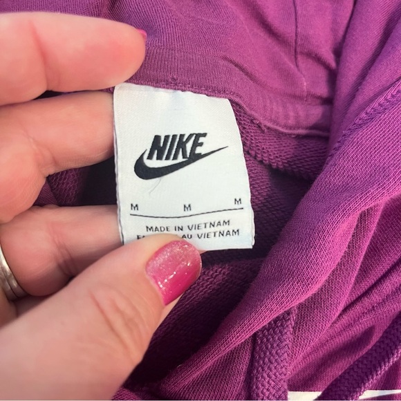 Nike purple magenta cropped sweatshirt women’s medium - Picture 2 of 8